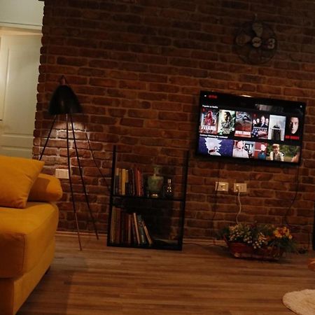 Ultra Apartments 'New Baazar' ティラナ エクステリア 写真