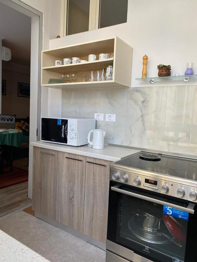 Ultra Apartments 'New Baazar' ティラナ エクステリア 写真